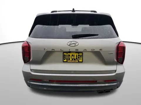 More photos of 2024 Hyundai Palisade Calligraphy at Bud Clary Auburn CDJR, WA