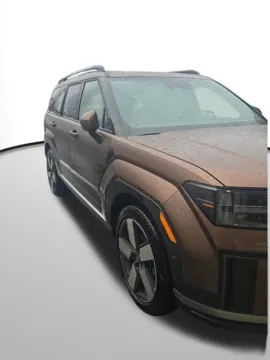 Photos of 2024 Hyundai Santa Fe Limited for sale in Auburn, WA at Bud Clary Auburn CDJR