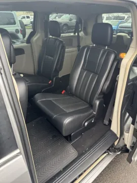 Another view of 2016 Chrysler Town & Country Touring-L for sale in Auburn, WA at Bud Clary Auburn CDJR