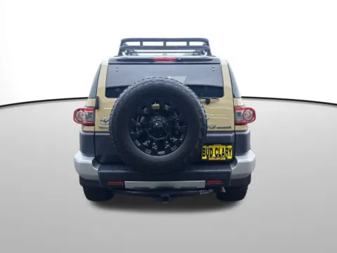 More photos of 2014 Toyota FJ Cruiser at Bud Clary Auburn CDJR, WA