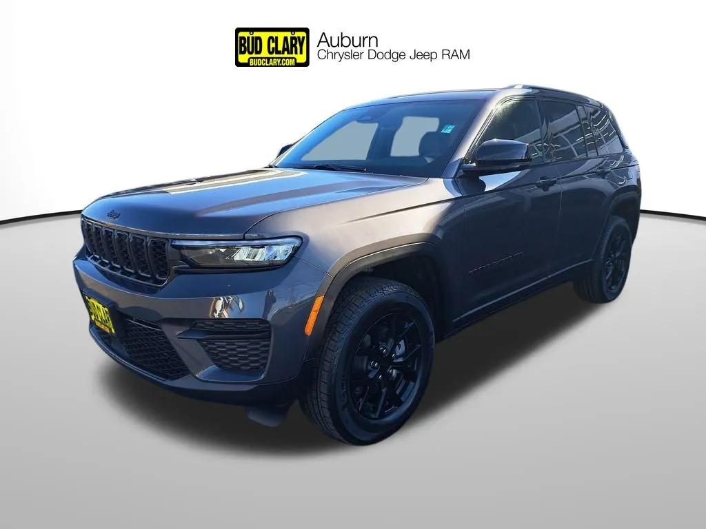 Gray 2025 Jeep Grand Cherokee for sale in Auburn, WA