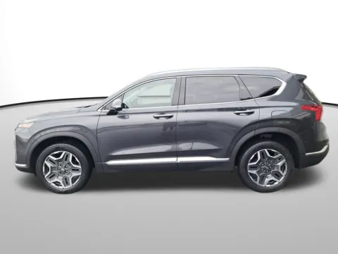 Photos of 2022 Hyundai Santa Fe Limited for sale in Auburn, WA at Bud Clary Auburn CDJR