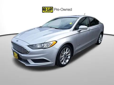 Silver 2017 Ford Fusion Hybrid SE for sale in Auburn, WA