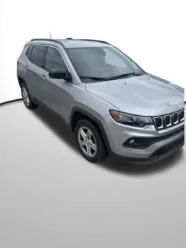 Photos of 2023 Jeep Compass Latitude for sale in Auburn, WA at Bud Clary Auburn CDJR