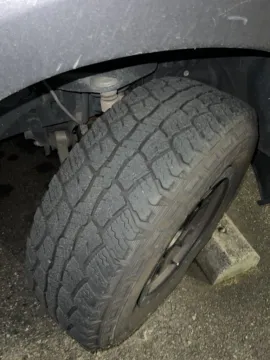 More photos of 2017 Ram 1500 SLT at Bud Clary Auburn CDJR, WA