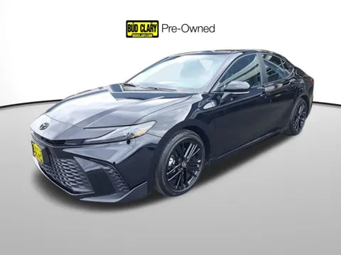 Black 2025 Toyota Camry SE for sale in Auburn, WA