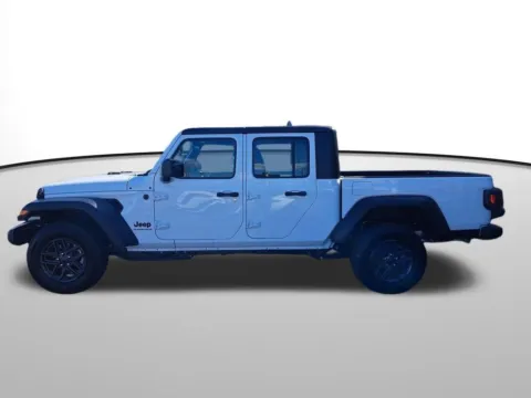 Photos of 2026 Jeep Gladiator Sport for sale in Auburn, WA at Bud Clary Auburn CDJR