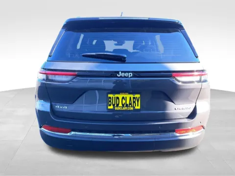 More photos of 2026 Jeep Grand Cherokee Laredo at Bud Clary Auburn CDJR, WA