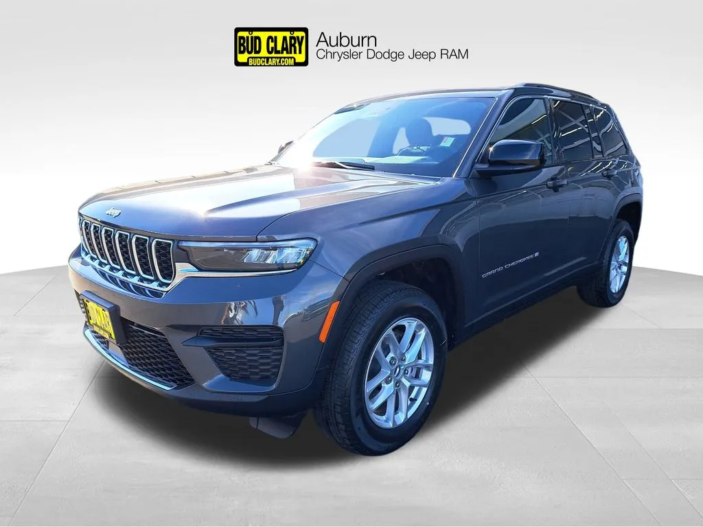 Gray 2026 Jeep Grand Cherokee Laredo for sale in Auburn, WA