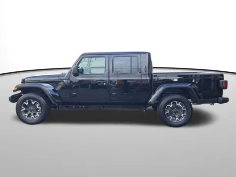 Photos of 2026 Jeep Gladiator Sahara for sale in Auburn, WA at Bud Clary Auburn CDJR