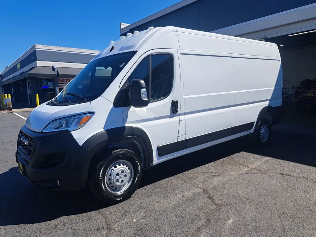 White 2025 Ram ProMaster Cargo Van Tradesman for sale in Auburn, WA