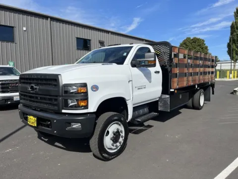 White 2025 Chevrolet Silverado MD WT for sale in Auburn, WA