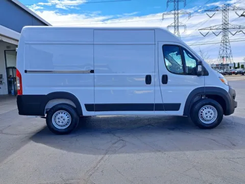 More photos of 2025 Ram ProMaster Cargo Van Tradesman at Bud Clary Auburn CDJR, WA