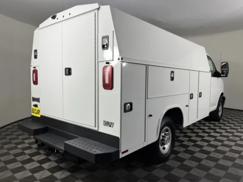 More photos of 2024 Chevrolet Express Commercial Cutaway 3500 at Bud Clary Auburn CDJR, WA