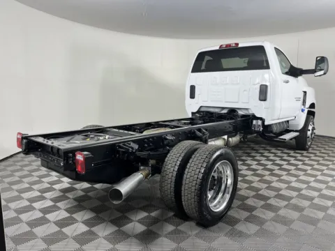 More photos of 2025 Chevrolet Silverado MD LT at Bud Clary Auburn CDJR, WA