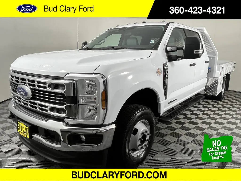 White 2025 Ford Super Duty F-350 DRW for sale in Auburn, WA