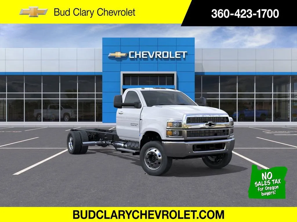 White 2025 Chevrolet Silverado MD WT for sale in Auburn, WA