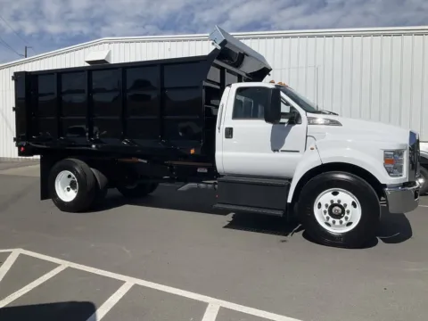 More photos of 2025 Ford F-650SD at Bud Clary Auburn CDJR, WA