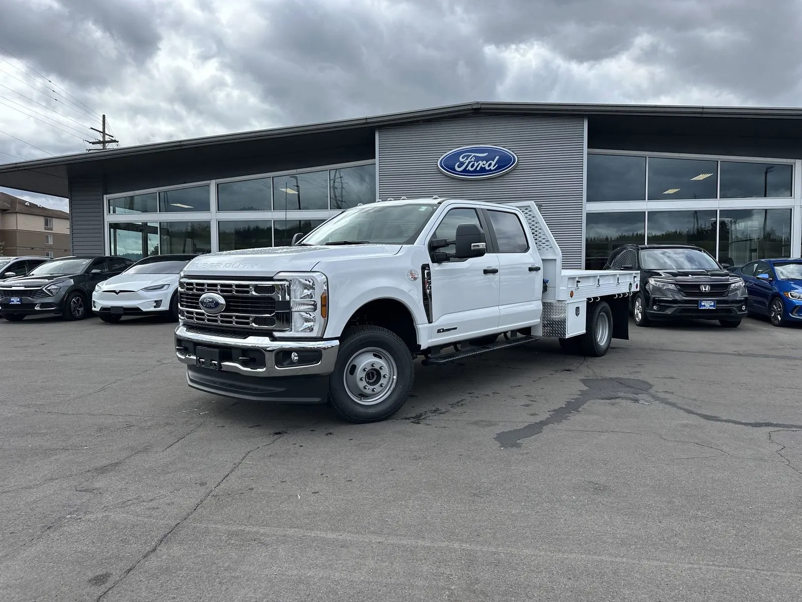 White 2025 Ford Super Duty F-350 DRW for sale in Auburn, WA