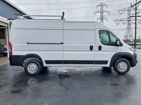 More photos of 2025 Ram ProMaster Cargo Van Tradesman at Bud Clary Auburn CDJR, WA