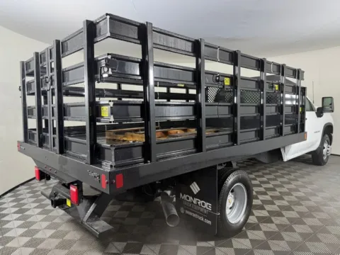 More photos of 2025 Chevrolet Silverado 3500HD CC Work Truck at Bud Clary Auburn CDJR, WA