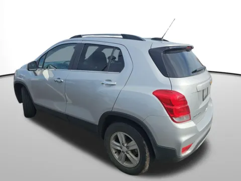 Photos of 2020 Chevrolet Trax LT for sale in Auburn, WA at Bud Clary Auburn CDJR