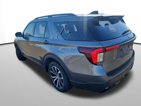 Photos of 2025 Ford Explorer ST-Line for sale in Auburn, WA at Bud Clary Auburn CDJR