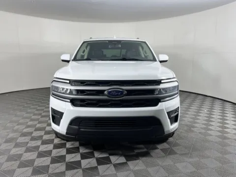 Photos of 2024 Ford Expedition XLT for sale in Auburn, WA at Bud Clary Auburn CDJR