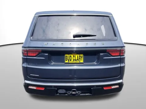 More photos of 2023 Jeep Wagoneer at Bud Clary Auburn CDJR, WA