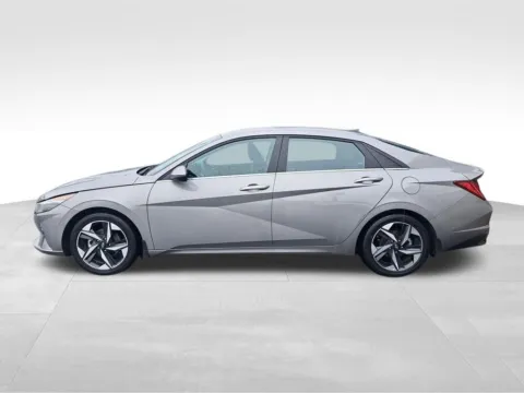 Photos of 2023 Hyundai Elantra Hybrid Limited for sale in Auburn, WA at Bud Clary Auburn CDJR