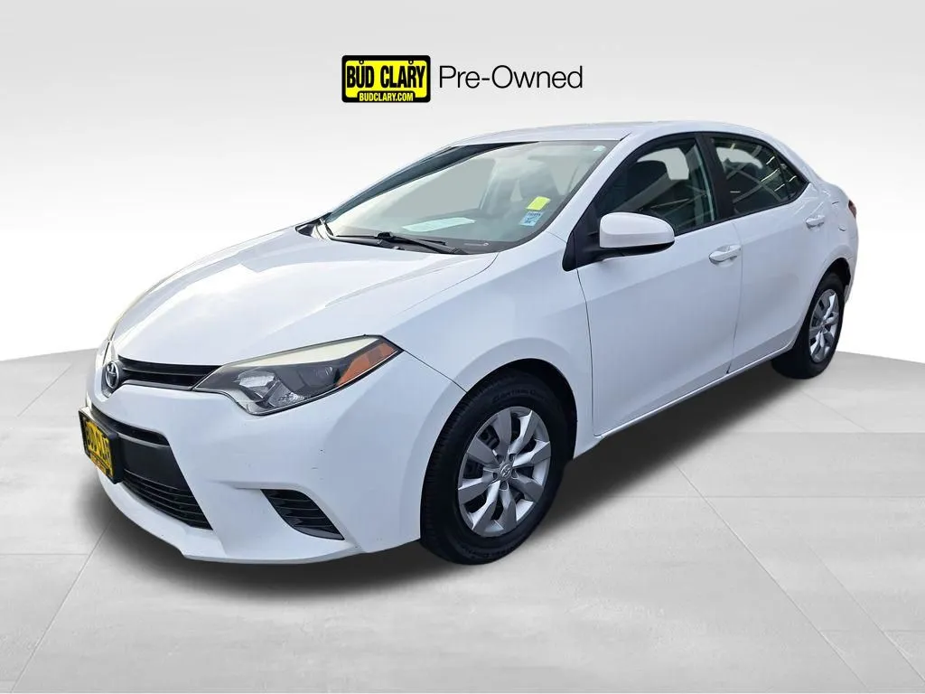 White 2015 Toyota Corolla LE for sale in Auburn, WA