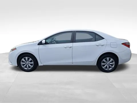 Photos of 2015 Toyota Corolla LE for sale in Auburn, WA at Bud Clary Auburn CDJR