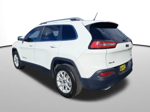 Another view of 2015 Jeep Cherokee Latitude for sale in Auburn, WA at Bud Clary Auburn CDJR