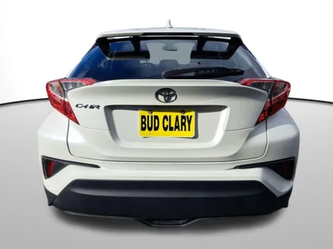 More photos of 2020 Toyota C-HR LE at Bud Clary Auburn CDJR, WA