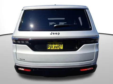More photos of 2026 Jeep Grand Wagoneer at Bud Clary Auburn CDJR, WA
