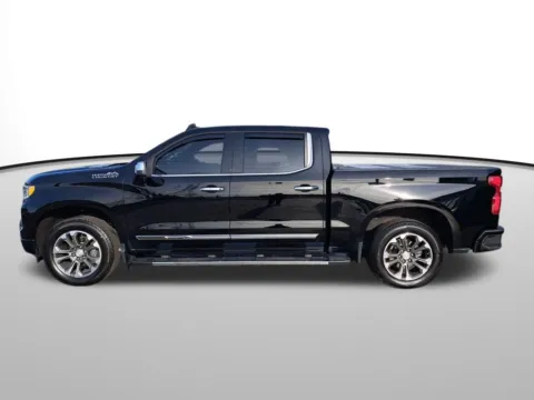 Photos of 2022 Chevrolet Silverado 1500 High Country for sale in Auburn, WA at Bud Clary Auburn CDJR