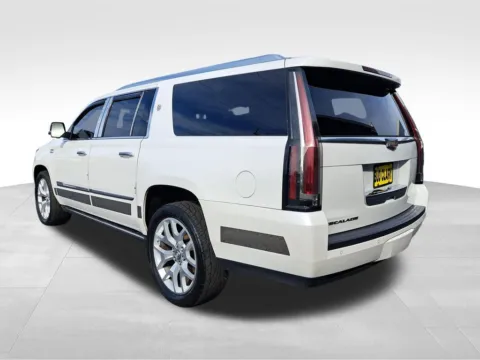 Another view of 2016 Cadillac Escalade ESV Premium for sale in Auburn, WA at Bud Clary Auburn CDJR
