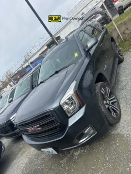Blue 2019 GMC Yukon SLT for sale in Auburn, WA