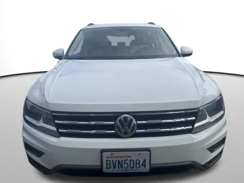 Photos of 2020 Volkswagen Tiguan 2.0T SE for sale in Auburn, WA at Bud Clary Auburn CDJR