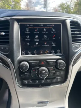 More photos of 2018 Jeep Grand Cherokee Summit at Bud Clary Auburn CDJR, WA