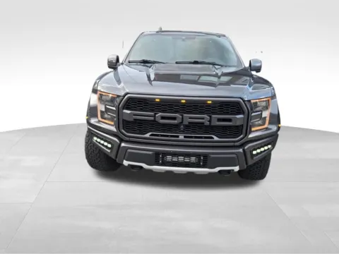 Photos of 2019 Ford F-150 Raptor for sale in Auburn, WA at Bud Clary Auburn CDJR