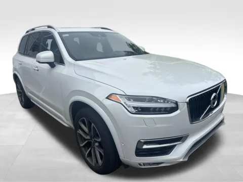 Photos of 2017 Volvo XC90 T6 Momentum for sale in Auburn, WA at Bud Clary Auburn CDJR