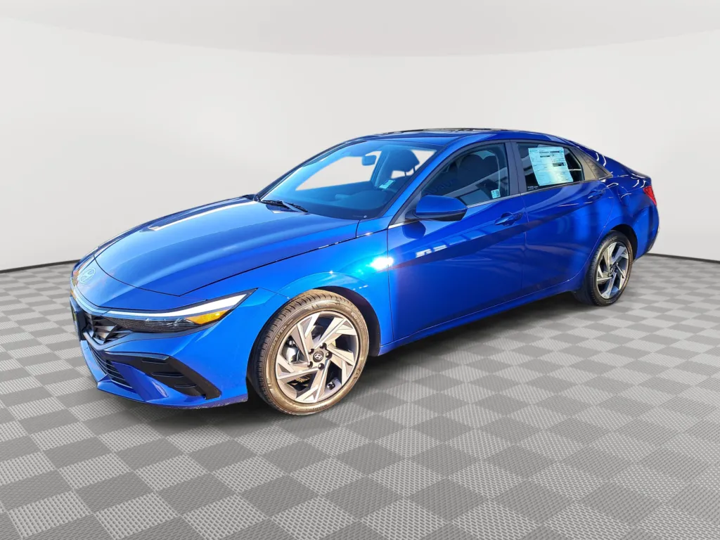 2025 Hyundai Elantra SEL Convenience for sale in Auburn, WA