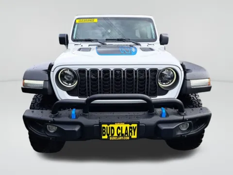 Photos of 2023 Jeep Wrangler Rubicon 20th Anniversary for sale in Auburn, WA at Auburn CDJR