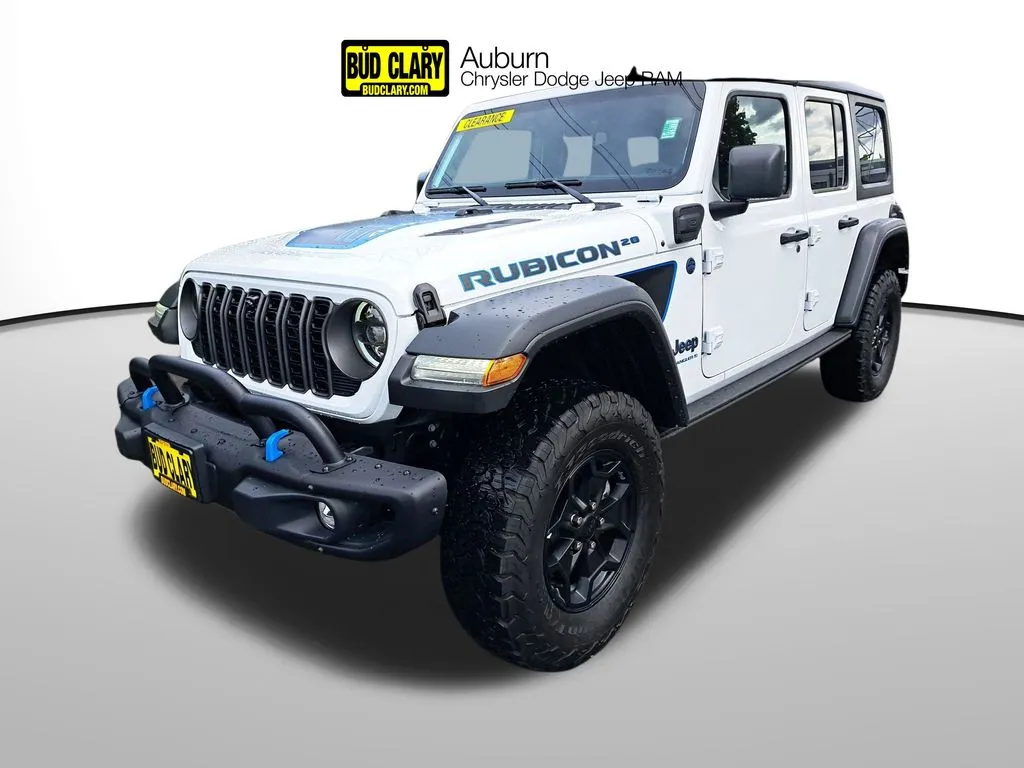 White 2023 Jeep Wrangler Rubicon 20th Anniversary for sale in Auburn, WA