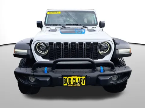 Photos of 2023 Jeep Wrangler Rubicon 20th Anniversary for sale in Auburn, WA at Auburn CDJR