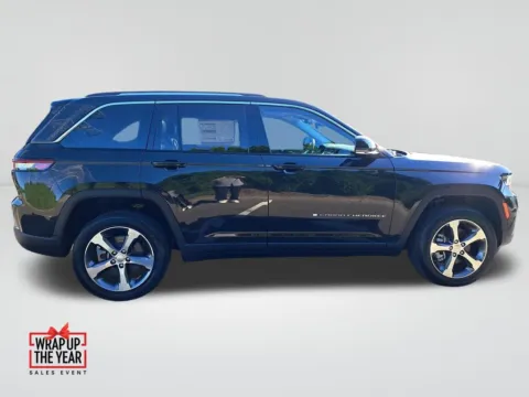 More photos of 2023 Jeep Grand Cherokee 4xe at Auburn CDJR, WA