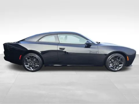 More photos of 2025 Dodge Charger R/T at Bud Clary Auburn CDJR, WA