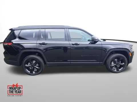 More photos of 2025 Jeep Grand Cherokee L Altitude X at Auburn CDJR, WA