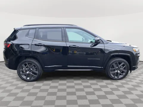 More photos of 2025 Jeep Compass Limited at Auburn CDJR, WA